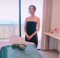 ゴールドコースト在住 セラピスト Natsueさま